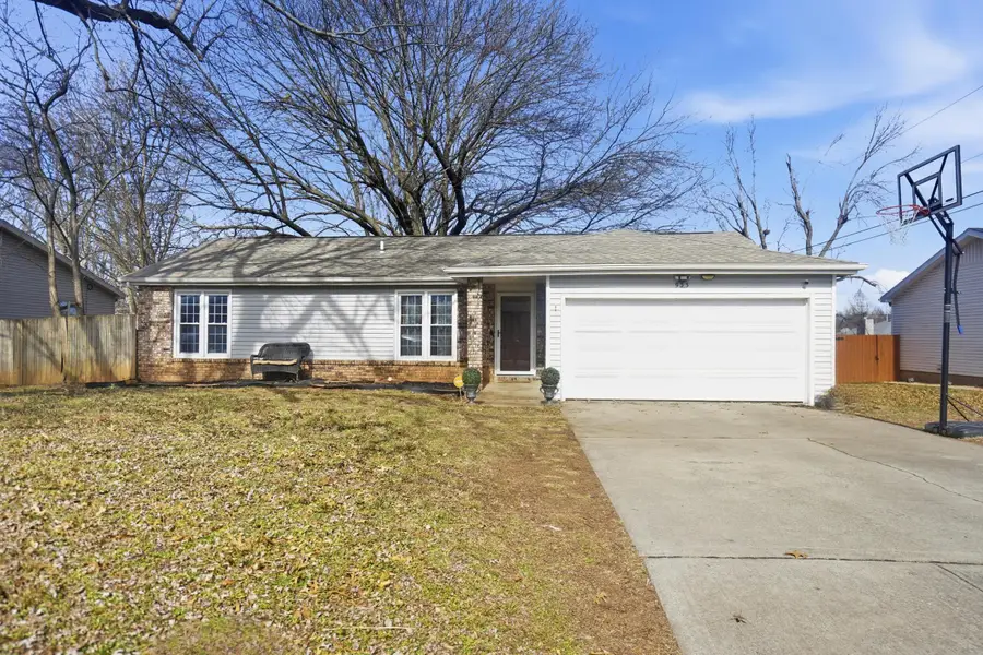 933 W Morningside Street, Springfield, MO 65807 - #2