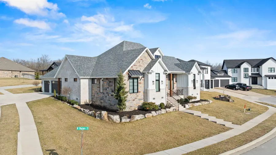 205 N Blarney Court, Nixa, MO 65714 - #2