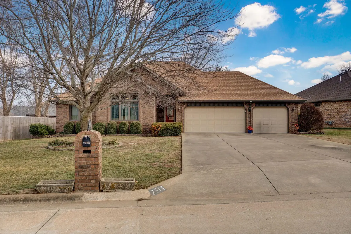 2518 S Pembrook Avenue, Springfield, MO 65807 - #1