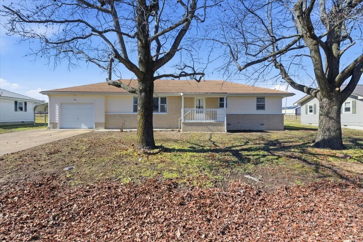 641 S Hickory Street, Buffalo, MO 65622 - #1