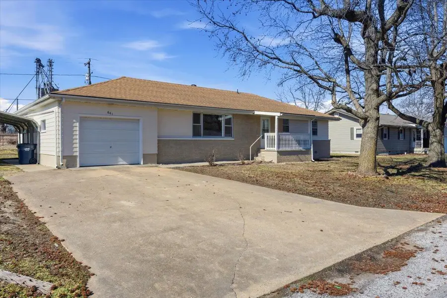 641 S Hickory Street, Buffalo, MO 65622 - #2