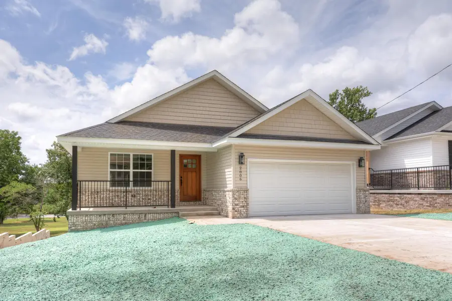 2006 E Quincy Street, Joplin, MO 64801 - #2