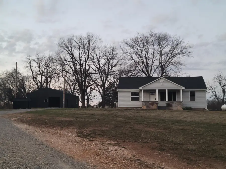 2585 U.s. 160, West Plains, MO 65775 - #2