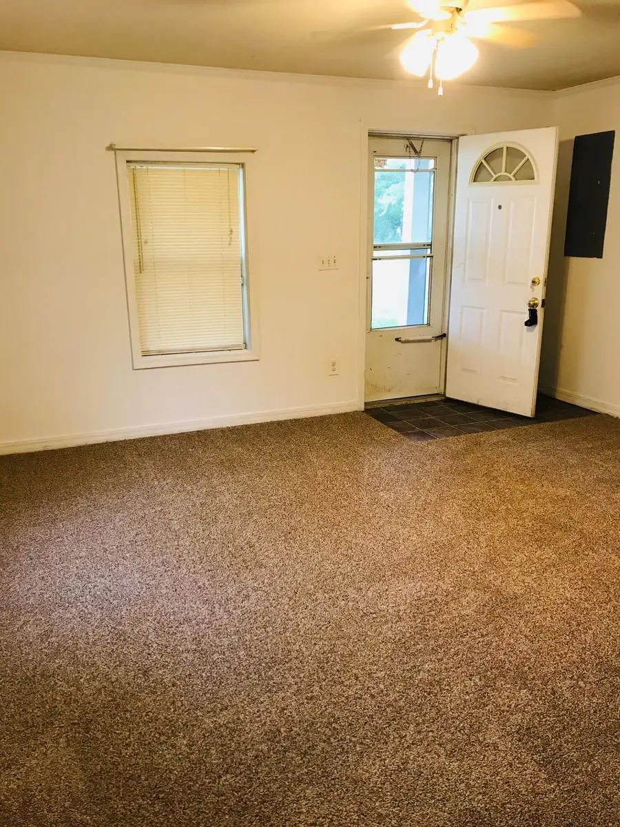 2101 N Grace Avenue, Springfield, MO 65803 - #3