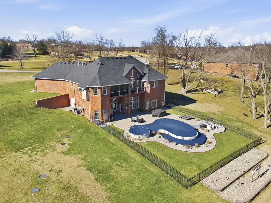 402 N Waterford Way, Nixa, MO 65714 - #2