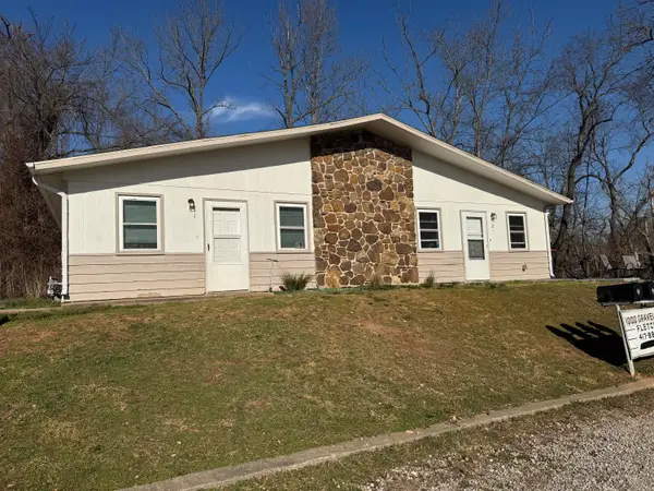 1000 Gravel Street, Cassville, MO 65625