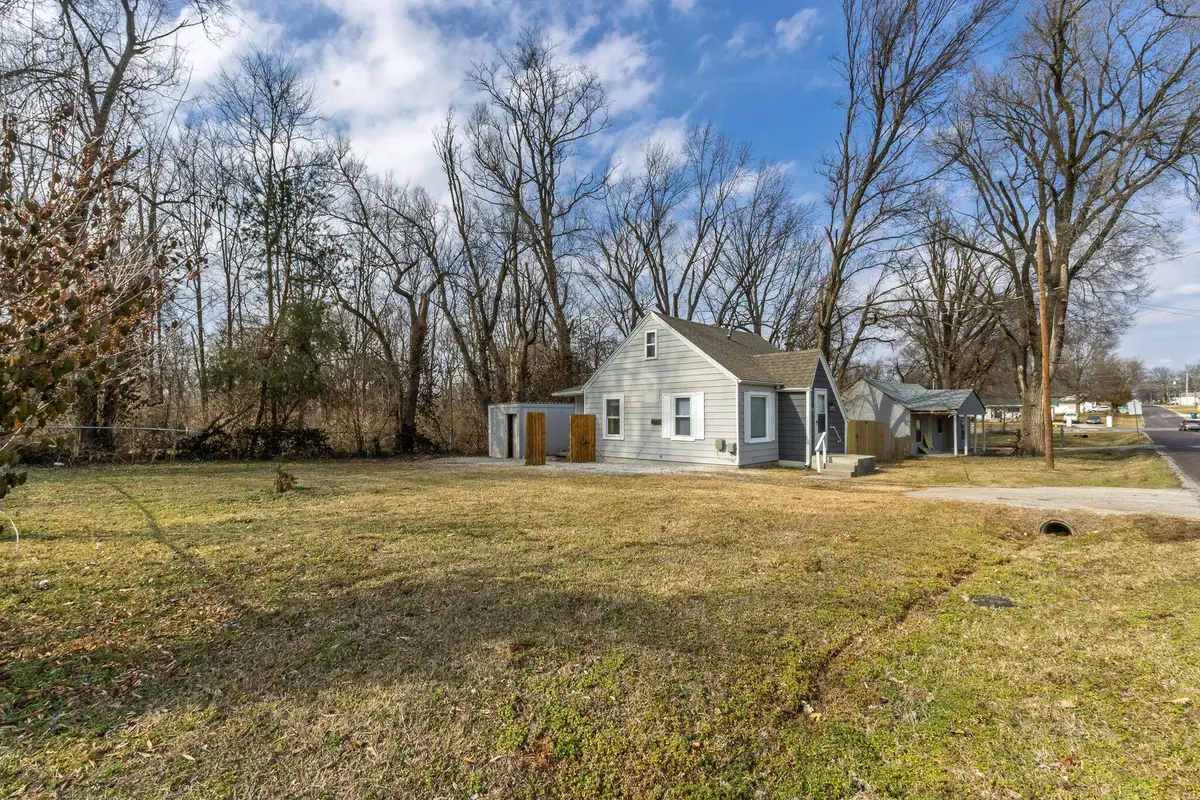 629 S Glenn Avenue, Springfield, MO 65802 - #1
