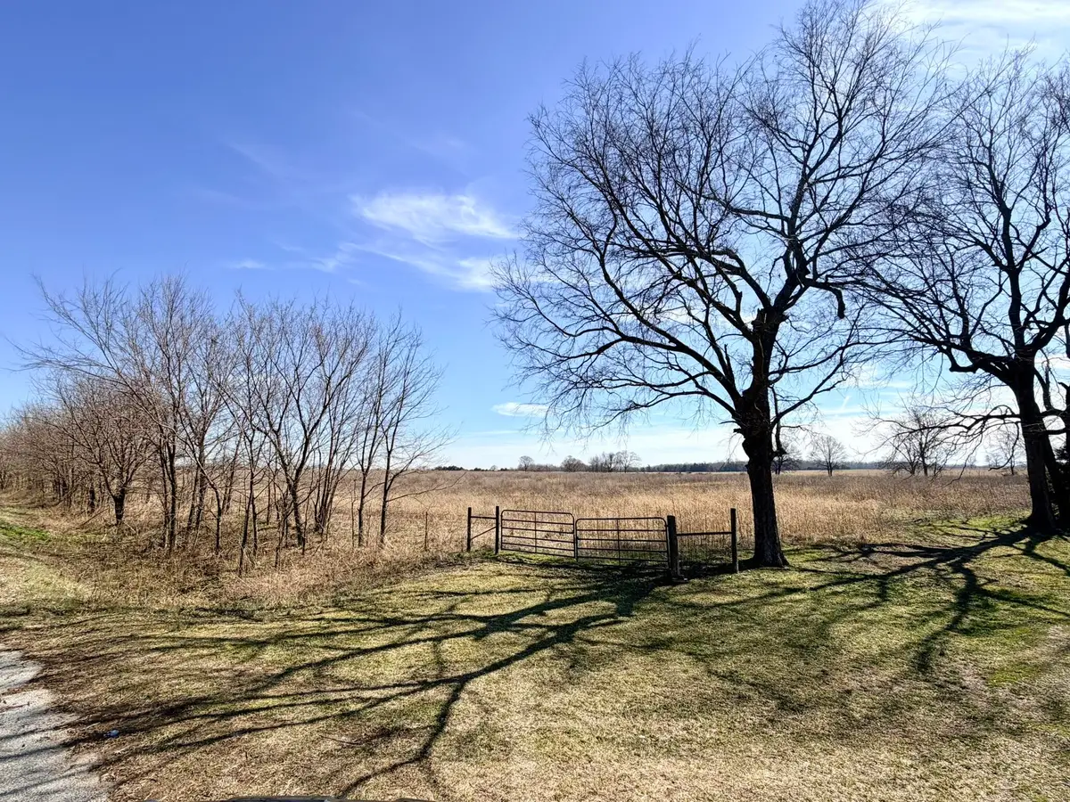 000 Farm Road 2035, Aurora, MO 65605 - #1