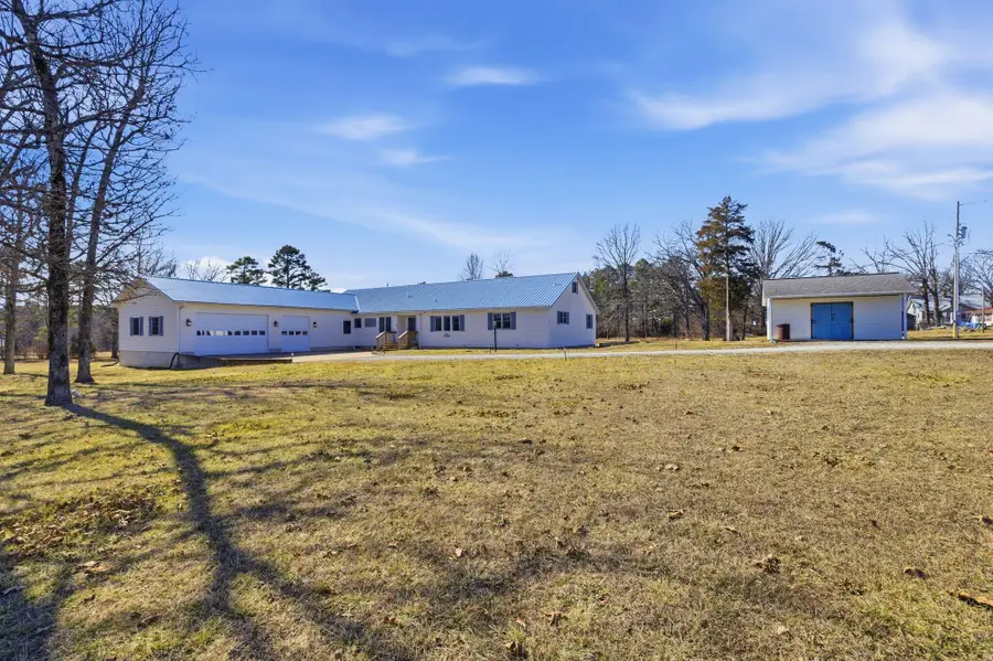 202 Maple Avenue, Licking, MO 65542 - #3