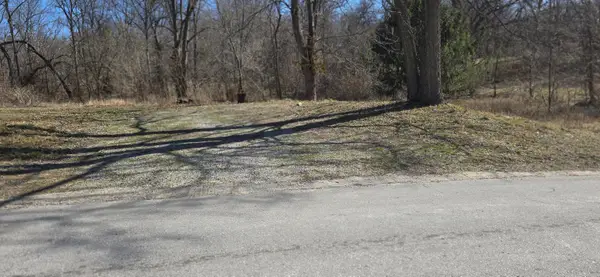 1440 N 16th Street, Ozark, MO 65721