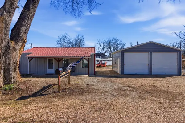 1382 Mo-99, Birch Tree, MO 65438