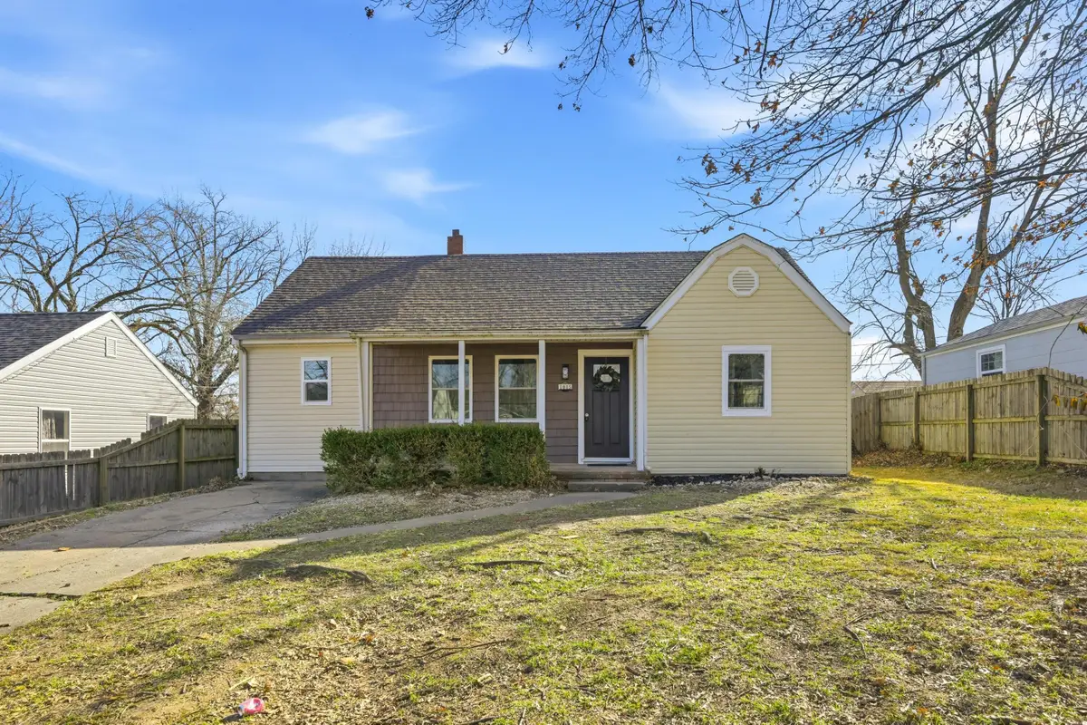 1015 Kentland Drive Drive, Neosho, MO 64850 - #1