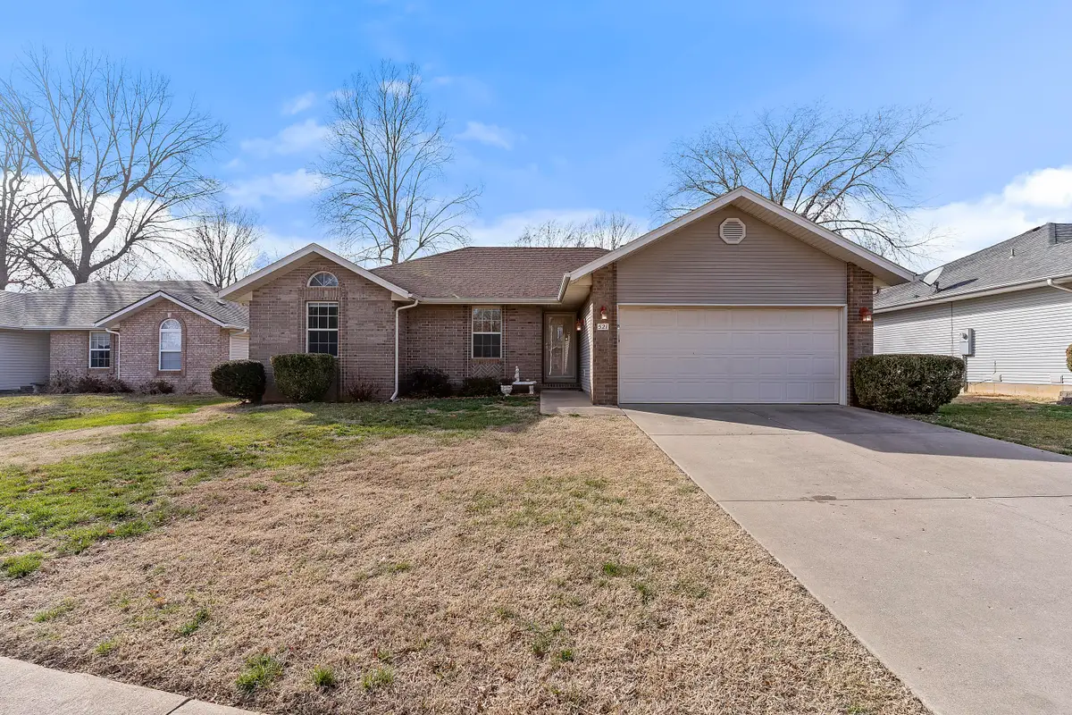 521 S Dexter Avenue, Springfield, MO 65802 - #1