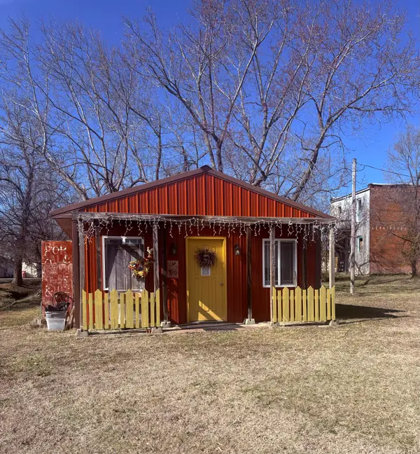 107 S Elm Street, Fair Play, MO 65649