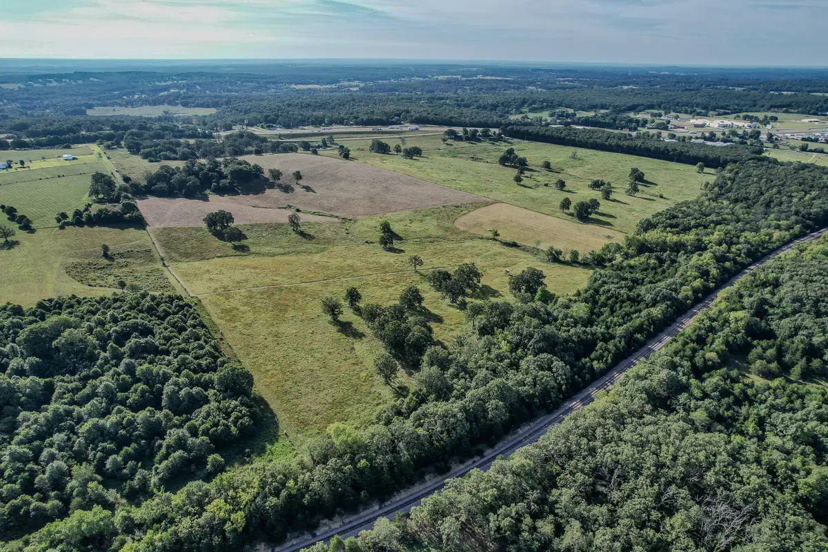 000 #72 Route 66, Lebanon, MO 65536 - #1