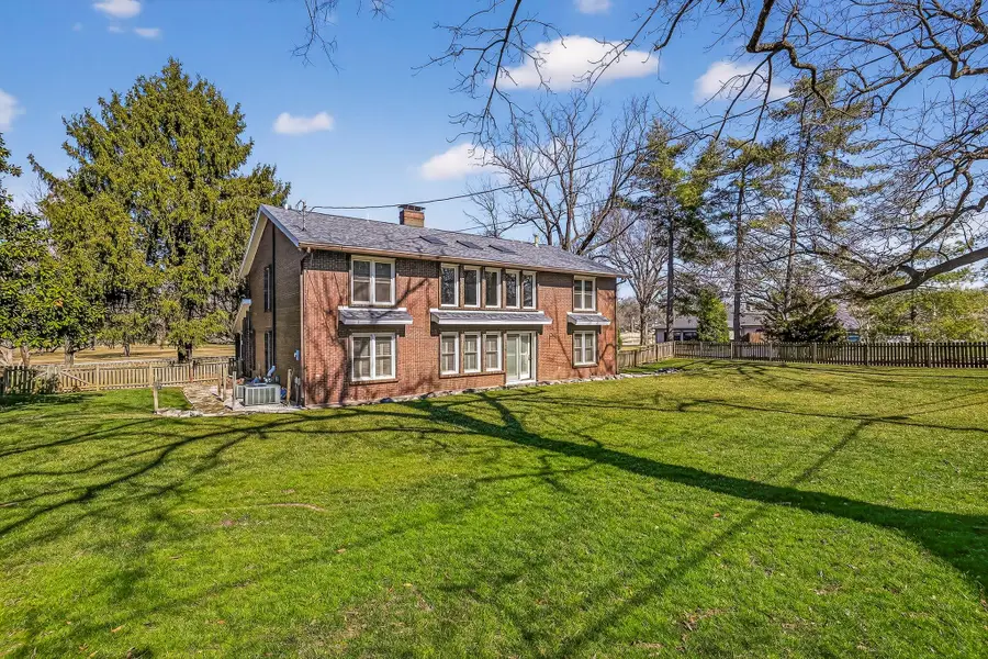 928 E Brookside Drive, Springfield, MO 65807 - #2