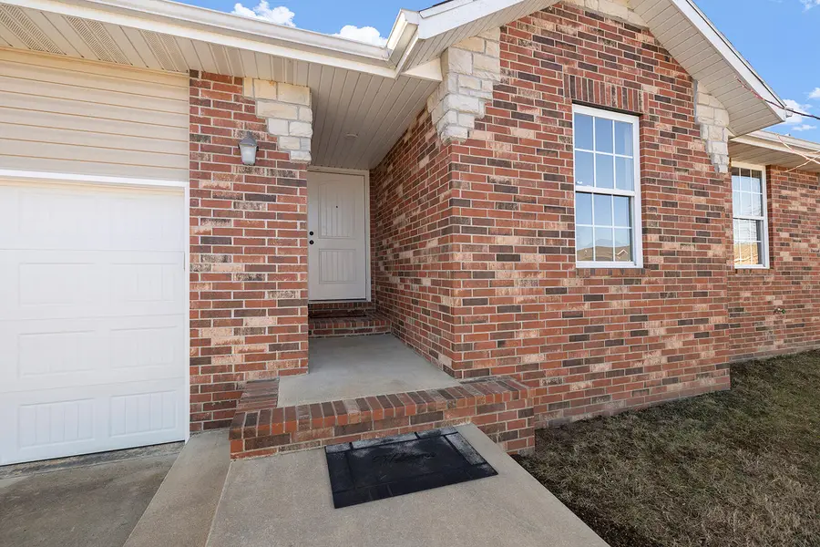 2504 W Chris Court, Ozark, MO 65721 - #2