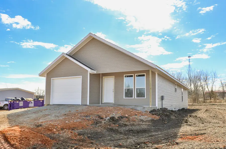 7902 Blockade Village N, Seligman, MO 65745 - #2