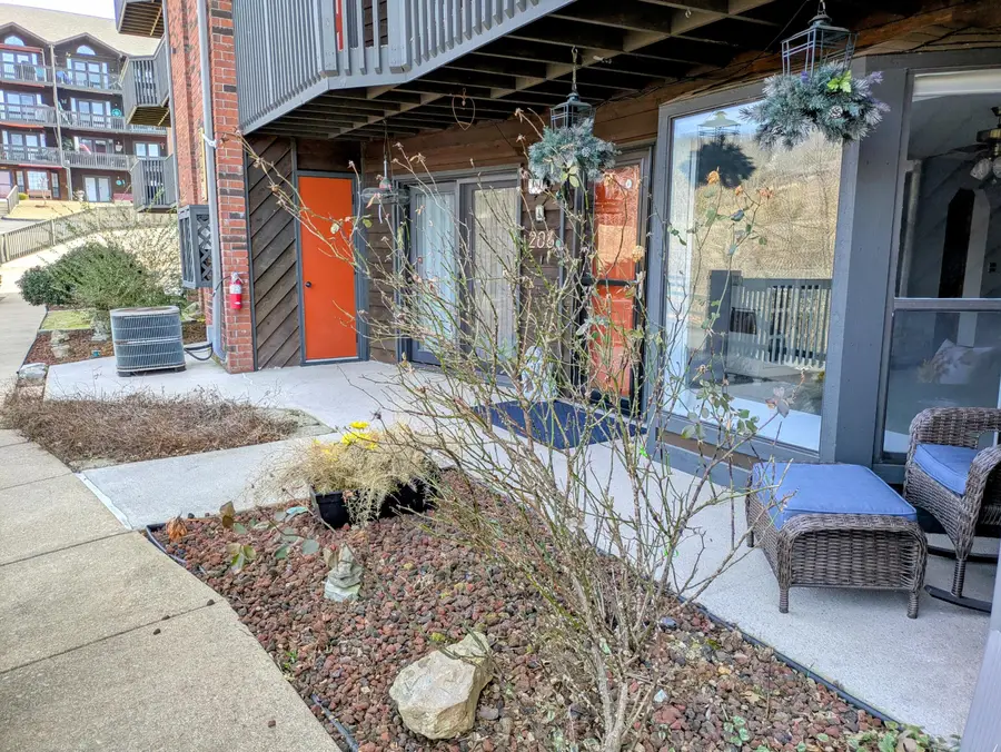 150 Sunken Forest Dr. 8-206, Forsyth, MO 65653 - #3