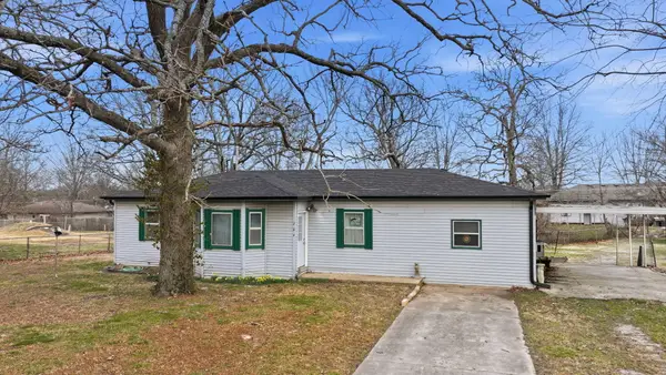 204 Patterson Avenue, Rogersville, MO 65742