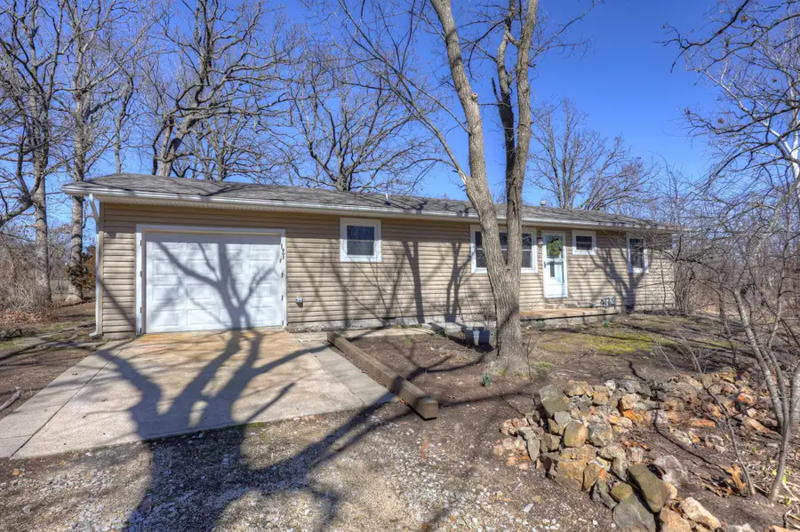 607 Oak Drive Place, Carl Junction, MO 64834 - #3