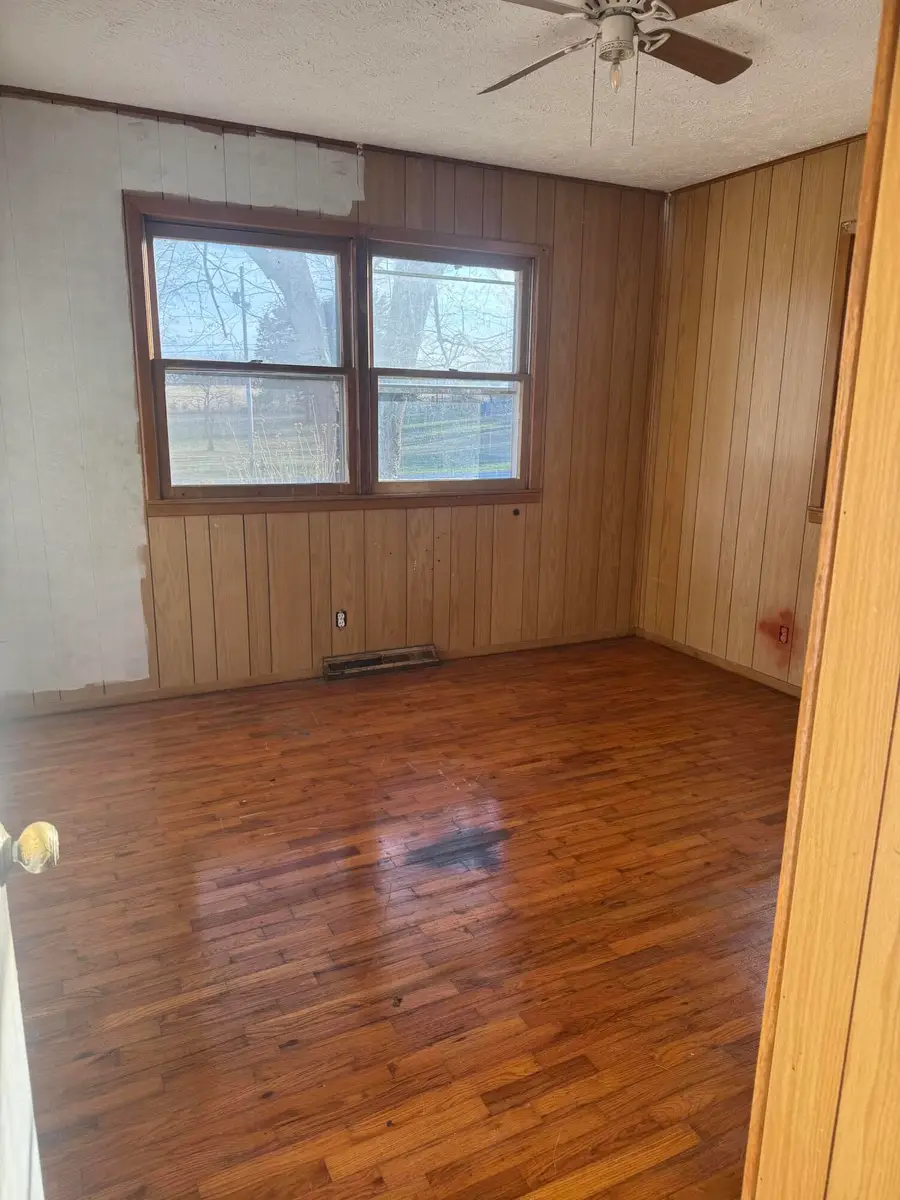 111 Maple Street, Exeter, MO 65647 - #3