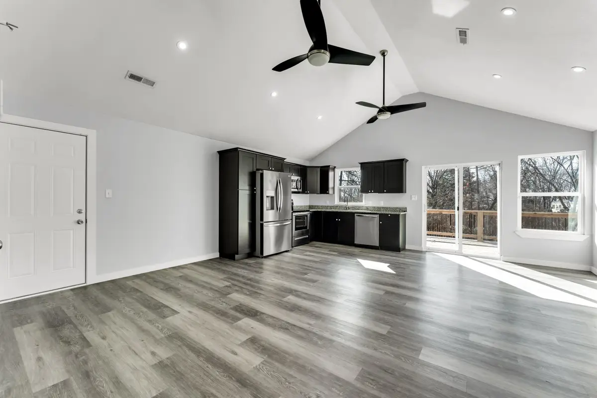 6005 Glenwood Drive, Merriam Woods, MO 65740 - #1