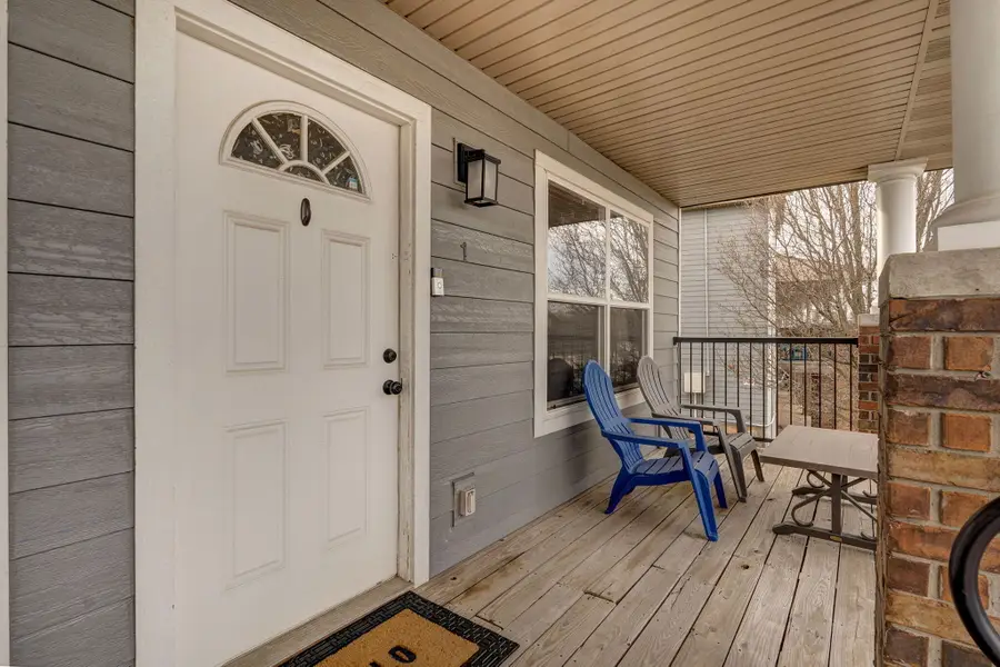 640 E Spring Valley Circle #1, Nixa, MO 65714 - #3