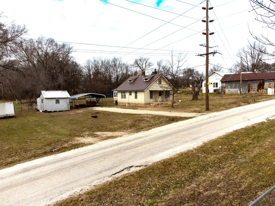 6820 S 1451 Road, Stockton, MO 65785 - #3