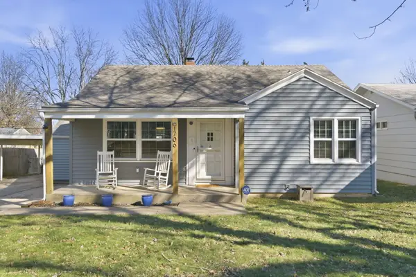 1706 S Delaware Avenue, Springfield, MO 65804