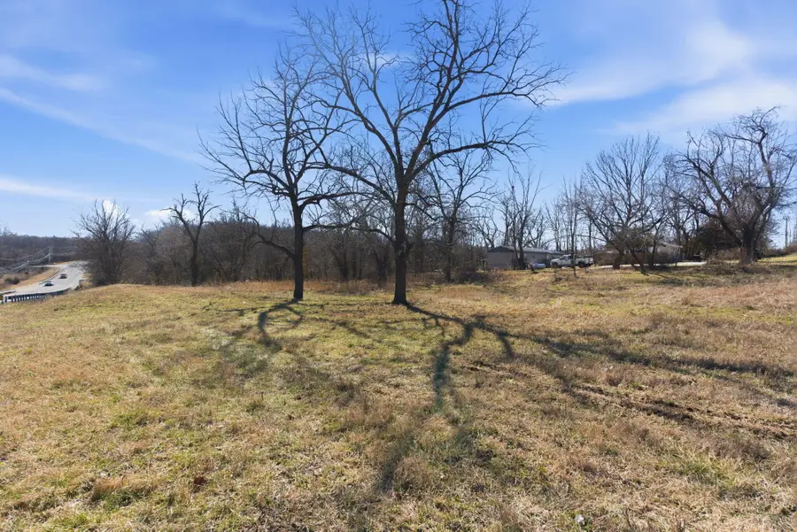 1626 E Farm Road 92, Springfield, MO 65803 - #3