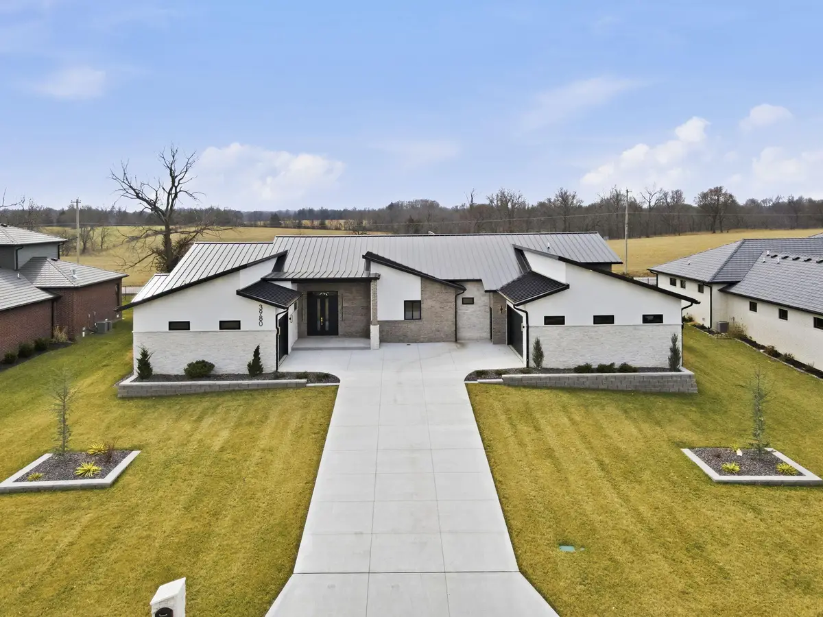 3980 E Dunrobin Drive, Springfield, MO 65809 - #1