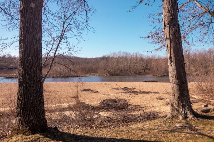 38 Ripley E #U4-B, Doniphan, MO 63935 - #3