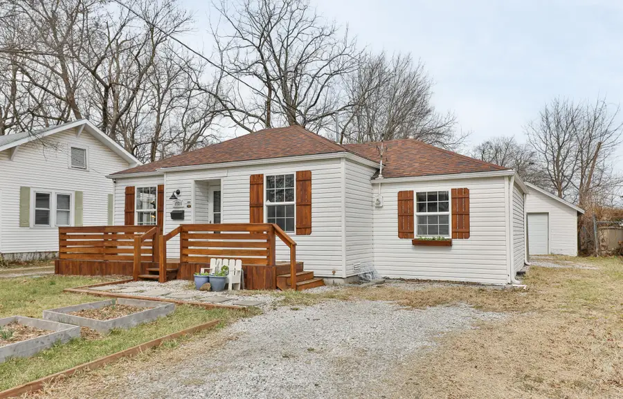 1725 E Lombard Street, Springfield, MO 65802 - #2