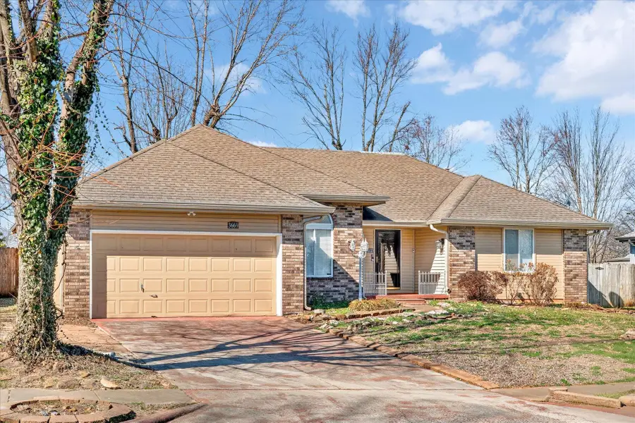 3669 S Ridgecrest Avenue, Springfield, MO 65807 - #2