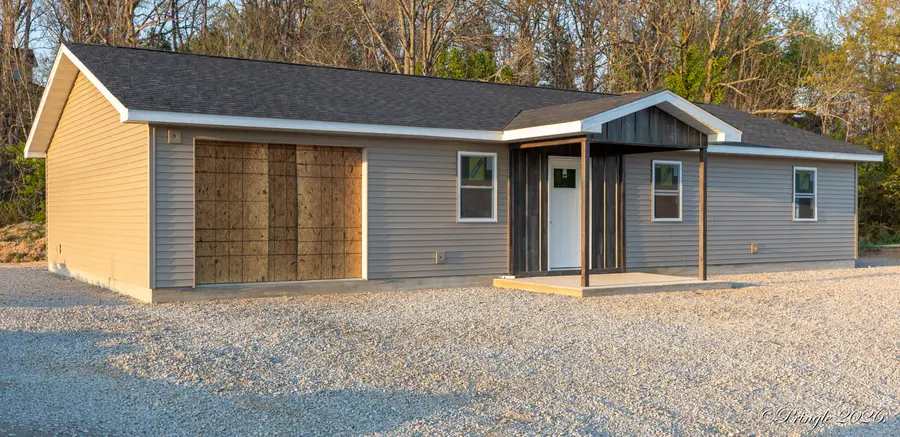 2415 Deatherage Avenue, West Plains, MO 65775 - #3