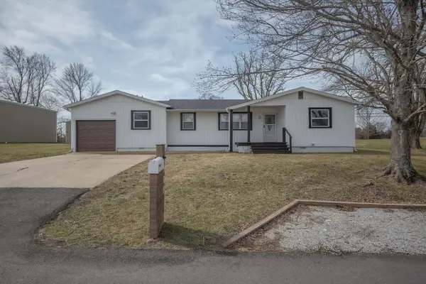 109 Billy Drive, Cassville, MO 65625