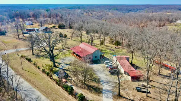 2063 Goff Ridge Road, Pineville, MO 64856