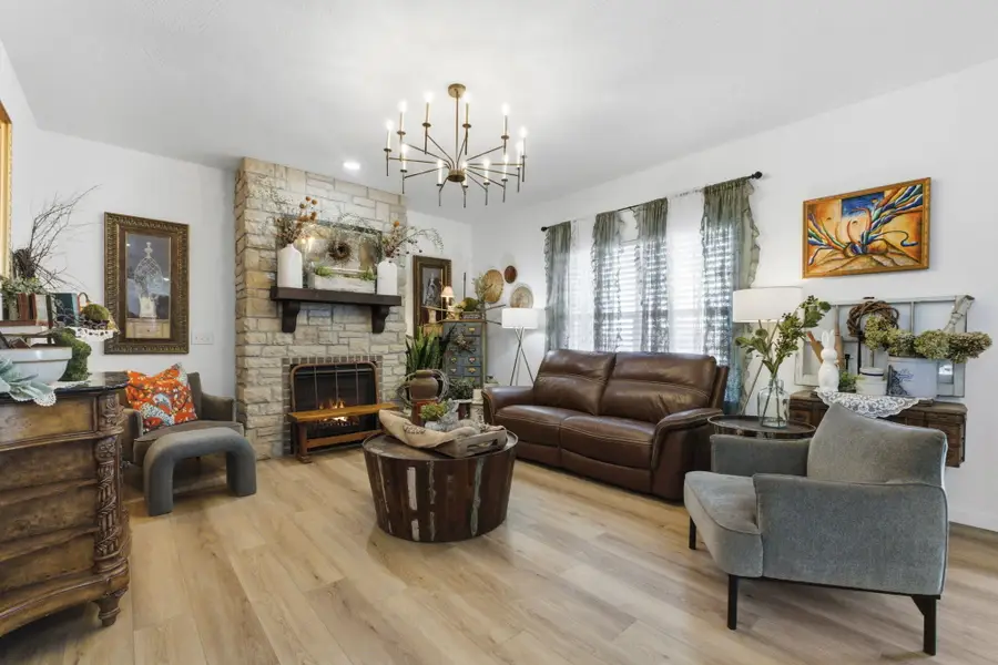 874 E Acacia Lane, Nixa, MO 65714 - #3