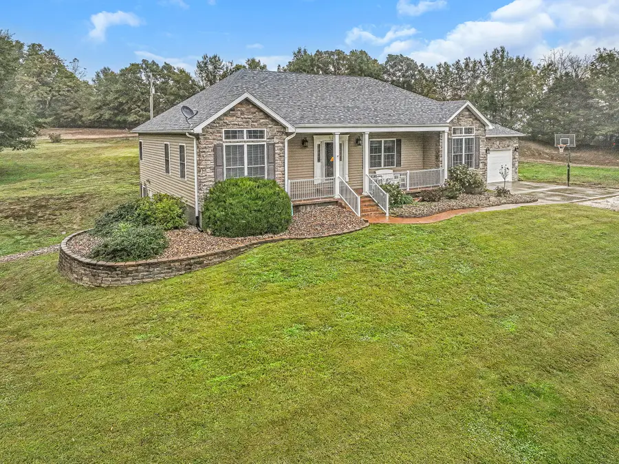 34227 Hanna Avenue, Warsaw, MO 65355 - #2