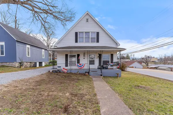301 E Webster Avenue, Ava, MO 65608