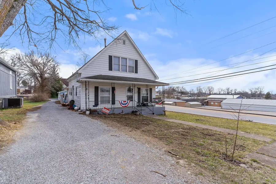 301 E Webster Avenue, Ava, MO 65608 - #2