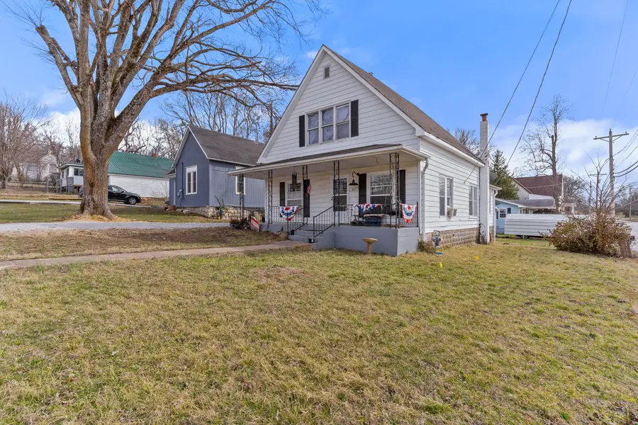 301 E Webster Avenue, Ava, MO 65608 - #3