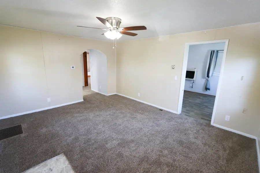 419 E Olive Street, Bolivar, MO 65613 - #3