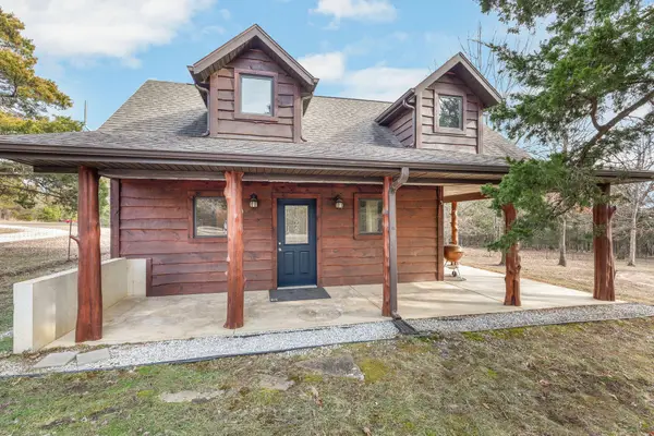 555 Trimble Road, Protem, MO 65733