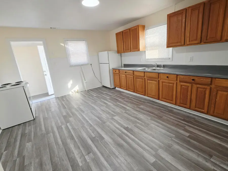 2100 N Park Avenue, Springfield, MO 65803 - #3