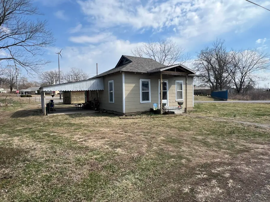 615 Short Street, Willow Springs, MO 65793 - #2