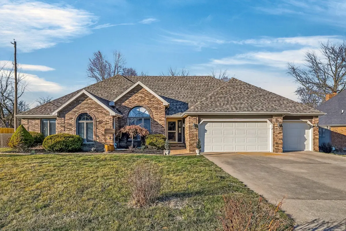 4081 E Kingsbury Street, Springfield, MO 65809 - #1