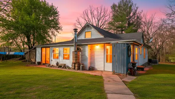 509 Old Cane Bluff Road, Alton, MO 65606