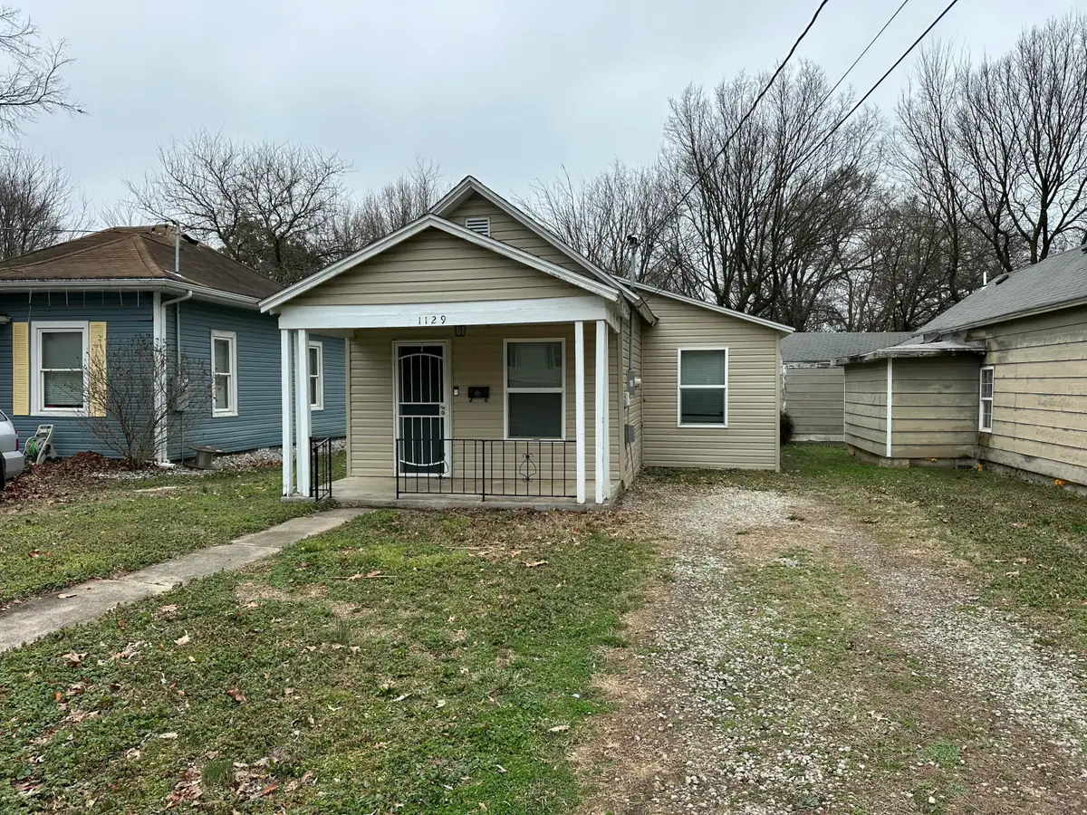 1129 N Rogers Avenue, Springfield, MO 65802 - #1